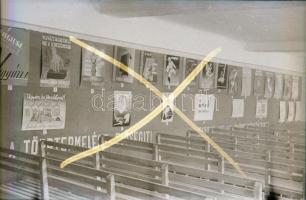 cca 1960 Budapest, a Csepel motor gyártásáról készült 2 db professzionális minőségű, szabadon felhasználható negatív (9x12 cm) + a motorok terepen való kipróbálása, 6 db szabadon felhasználható negatív, 24x36 mm