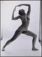 cca 1970 Meditáció a szerelemről, 3 db szolidan erotikus fénykép, korabeli vintage negatívokról kész...