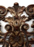 Neobarokk hatágú falikar, faragott festett fa, kisebb hibákkal, 45×88 cm