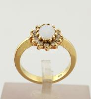 Arany (Au.) gyűrű kő berakással, 14K, jelzett, méret: 48, bruttó 3,2 g