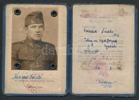 1942 Fényképes tűzoltó igazolvány, kissé kopottas borítóval