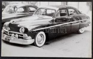 cca 1950 2 db autós fotó: Cadillac C2 Coupe + Lincoln Cosmpolitan Sedan, kartonra ragasztva, különböző méretben