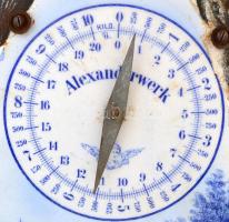 Alexanderwerk öntött vas mérleg, sérült porcelán borítással, matricás, jelzés nélkül, m:33 cm