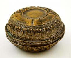 Réz etrog tartó, héber felirattal, préselt, d:8 cm, m:4 cm