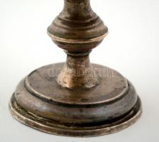 Ezüst (Ag.) talpas fűszertartó, üvegbetét nélkül, jelzett, mesterjeggyel (MI), nettó: 110 g, m:9 cm