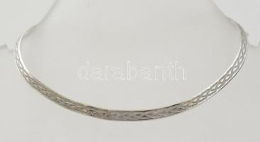 Ezüst(Ag) mintás kígyó karkötő, jelzett, h: 19,5 cm, nettó: 2,7 g