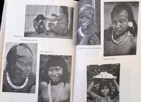 Molnár Gábor két Amazóniáról szóló könyve:
Az óriáskígyók földjén. Amazóniai vadásznapló. Bp., 1979...