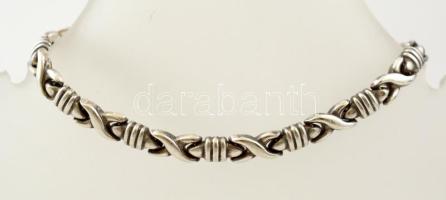 Ezüst(Ag) "x" mintás ezüst karkötő, jelzett, h: 19 cm, nettó: 6,7 g