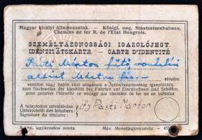 cca 1930 Személyazonossági igazolójegy vasúton vagy hajón való utazáshoz, fényképpel, MÁV menetjegyn...