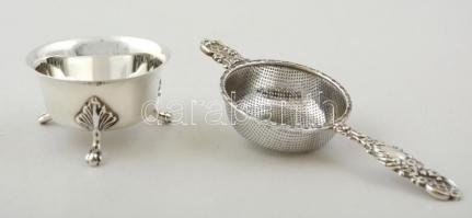 Ezüst(Ag) teaszűrő állvánnyal, 2 db, jelzett, h: 14,8 cm, d: 6,5 cm, nettó: 107,3 g