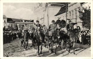 1940 Marosvásárhely, Targu Mures; bevonulás / entry of the Hungarian troops, 'Marosvásárhely visszatért' So. Stpl. (EK)