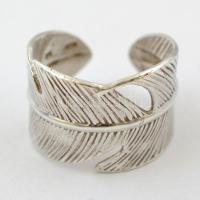 Ezüst(Ag) madártollas gyűrű, jelzett, állítható méretű, jelenleg: 57, nettó: 5 g