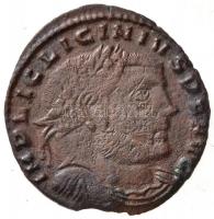 Római Birodalom / Thesszaloniki / I. Licinius 312-313. AE Follis (3,36g) T:2,2- ki.
Roman Empire / ...