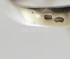 Ezüst(Ag) áttört gyűrű, jelzett, méret: 50, nettó: 2,5 g