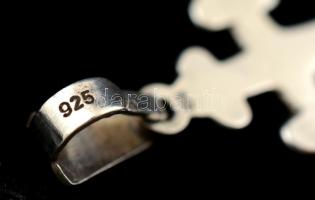 Ezüst(Ag) tövises kereszt függő, jelzett, 4x1,8 cm, nettó: 2,7 g