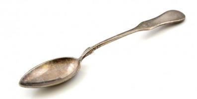 Ezüst (Ag.) kis kanál (5 db), jelzett, h: 14 cm (5×), nettó:135 g