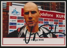 Varga Dénes 'Dumi' (1987-) világ és olimpiai bajnok vízilabdázó aláírása egy őt ábrázoló f...