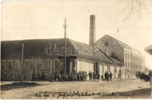 1938 Csantavér, Cantavir; utca részlet, Kraus üzlete, Varga Mihály és Társa gőzhengermalom / street view, shop, steam mill, photo (EK)