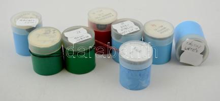 8 db régi diafilm, az egyik ragasztott (Ludas Matyi, Babszem Jankó, Táltos vitéz, Robin Hood 1-2. A kőszívű ember fiai 1-2., Vuk 1.)