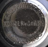 cca 1920 Székely-féle Yovo dupla yoghurt, C. Schwindt Rt Konzervgyára Nagykőrös üveg palackok, hibát...