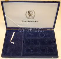 Használt bársony éremtartó kazetta 3db tálcával, összesen 36 férőhellyel