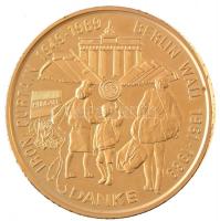 Bognár György (1944-) 1989. "Iron Curtain 1949-1989, Berlin Wall 1961-1989 Danke / Thanks (Vasf...