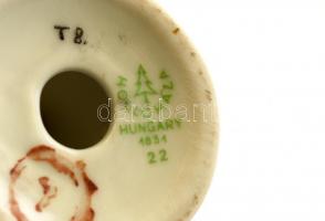 Hollóházi kismadár, kézzel festett, jelzett, nagyon apró kopásokkal, m: 14 cm