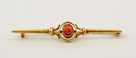 Arany(Au) 14K bross korall berakással, jelzett, h: 4,5 cm, bruttó: 2,5 g