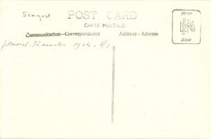 1924 Szeged őrnaszád (monitor) legénysége és tisztjei tisztelgés közben. Dunai Flottila / Donau-Flot...