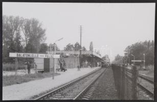 cca 1960-70 Linzbauer Tamás Balatonlelle-Felső vasútállomás, pecséttel jezlett, 9x14 cm.