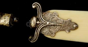 Ezüst  (Ag.) nyelű lapozó elefáncsont nyéllel, jelzett,  szétesett, h:10 cm, bruttó:17 g