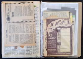 cca 1970-1980 Receptgyűjtemény, recepteket tartalmazó újságkivágások, kézzel írt receptek, egy mappá...
