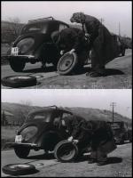 cca 1968 Kerékcsere, 5 db szabadon felhasználható vintage negatív (24x36 mm) és az ezekről készül mai nagyítások, 10x15 cm