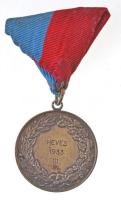 1933. "Heves" Br lövészdíjérem mellszalagon "ARKANZAS BPEST" gyártói jelzéssel (...