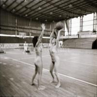 cca 1980 Szolidan erotikus felvételek, 13 db vintage negatív, 6x6 cm / 13 erotic photo negatives, 6x...