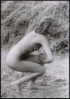 cca 1975 Pazar kazal, 3 db szolidan erotikus fénykép, vintage negatívokról készült mai nagyítások, 2...