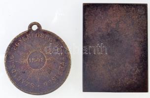 ~1890. "Kossuth Lajos / Szabadság Egyenlőség Testvériség 1848" aranyozott fém medál füllel...