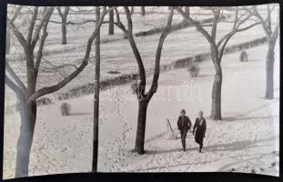 cca 1963 Krisch Béla kecskeméti fotóművész 3 db feliratozott vintage fotóművészeti alkotása kiállítá...