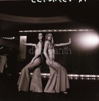 1973 Budapest, a Moulin Rouge társulatáról készült felvételsorozat, 13 db szabadon felhasználható vi...