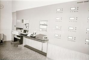 1981 A Bakonyi Bauxit bányában készült felvételsorozat, 20 db szabadon felhasználható vintage negatí...