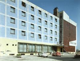 1970/1976 Eger, professzionális felvételek a városról, 21 db szabadon felhasználható vintage negatív...