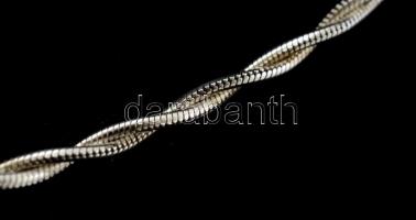 Ezüst(Ag) csavart nyaklánc, jelzett, h: 45,5 cm, nettó: 11,6 g