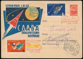 Viktor Pacajev (1933-1971) és Lev Gyomin (1926-1998) szovjet űrhajósok aláírásai emlékborítékon /  Signatures of Viktor Patsayev (1933-1971) and Lev Dyomin (1926-1998) Soviet astronauts on envelope