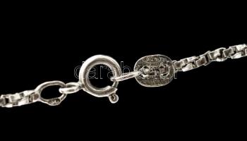 Ezüst(Ag) nyaklánc, jelzett, h: 45,5 cm, nettó: 5,3 g  / Silver necklace 45,5 cm 5,3 g