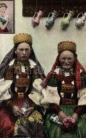 Torockói leányok, népviselet, Erdélyi fényképész felvétele / Toroczkóer Mädchen / Transylvanian folklore from Rimetea (EK)