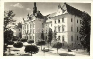 Besztercebánya, Banska Bystrica - 6 db RÉGI városképes lap, köztük 5 fotó a 30-as évek elejéről / 6 pre-1945 town-view postcards, among them 5 photos from the early 30s