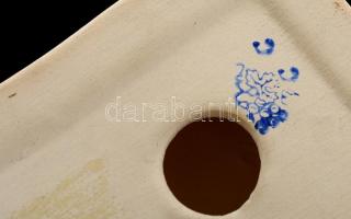 Könyvön ülő bagoly, kerámia figura, kézzel festett, jelzett, hibátlan, 12x9x11 cm