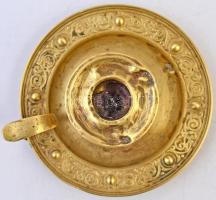 Réz gyertyatartó, E. S. jelzett, sérült, m: 5 cm d: 12 cm