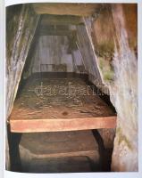 Groushko, Michael: Eltűnt kincsek nyomában. Bp., 1992, Pesti Szalon Könyvkiadó. Kiadói kartonált pap...