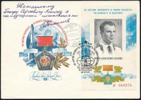 Adrijan Nyikolajev (1929-2004) szovjet űrhajós aláírása emlékborítékon /  Signature of Adriyan Nikolayev (1929-2004) Soviet astronaut on envelope